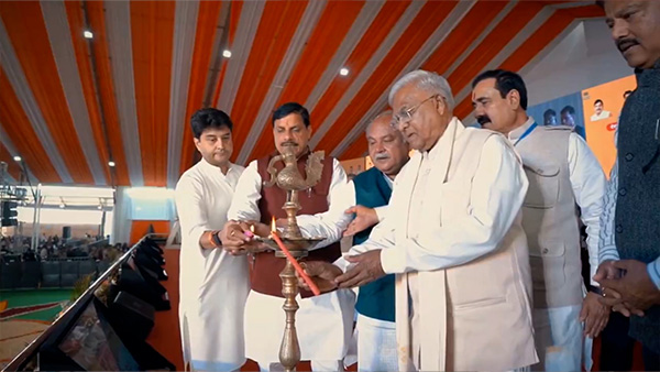 mp rs 40k aid to labourers for purchasing e-scooters mp rs 40k aid to labourers for purchasing e-scooters