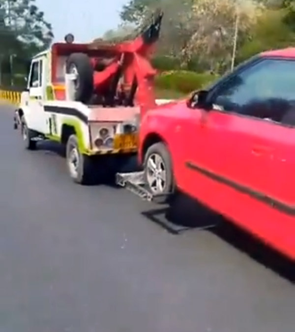 skoda fabia illegally towed with elderly men