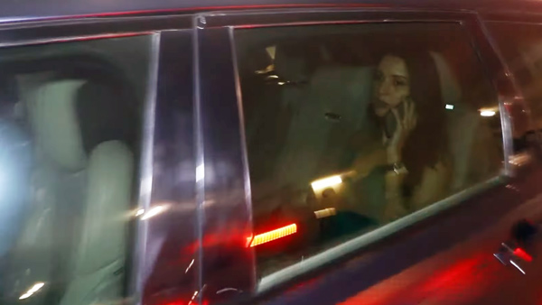 Bollywood Actress Tripti Dimri Spotted In Used Range Rover Sport Bollywood Actress Tripti Dimri Spotted In Used Range Rover Sport