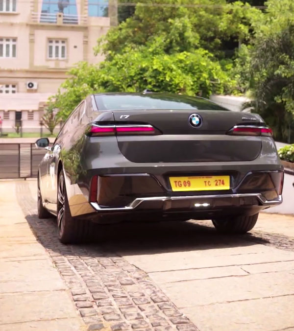 allu aravind bmw i7