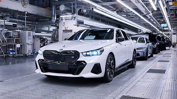 BMW i5 M60 xDrive Electric Sedan Launch Soon