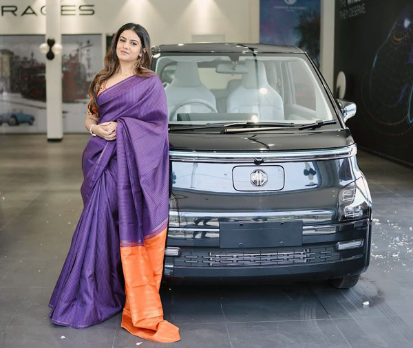 namratha buys gowda mg comet ev