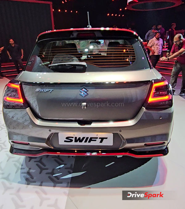2024 maruti swift racing roadstar rear