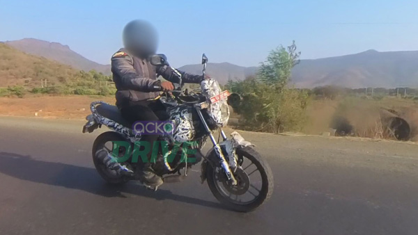 bajaj bruzer 125 cng bike spotted