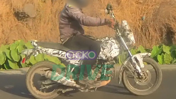bajaj bruzer 125 cng bike spotted
