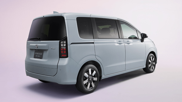 honda freed mpv rear