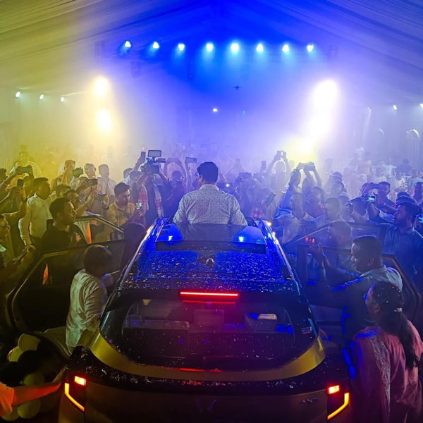 Mahindra XUV 3XO SUV Sold 2 500 Units In Just 3 Days