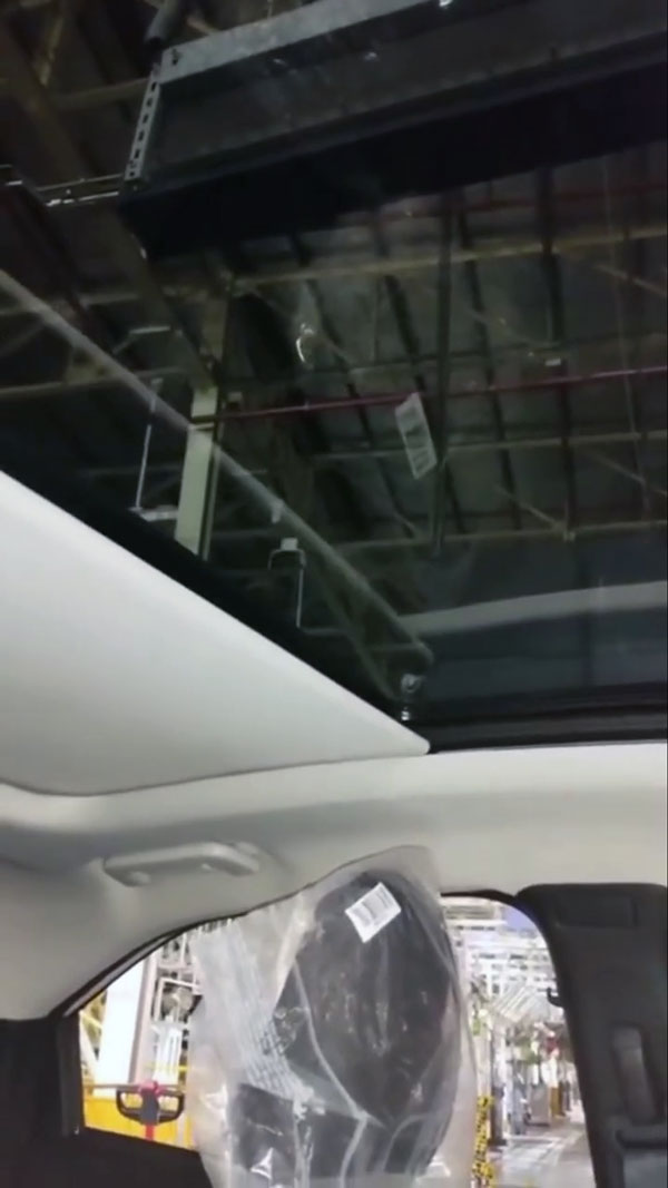 tata nexon to get panoramic sunroof