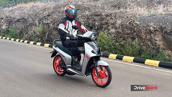 BGauss RUV350 Electric Scooter Review