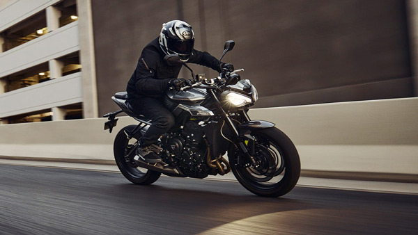 Triumph Street Triple R And RS Bikes Get Price Cut Up To Rs 48000