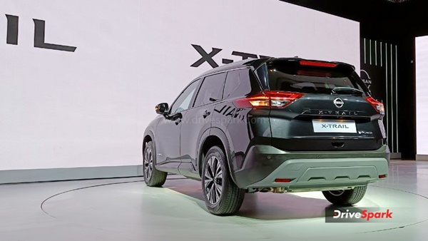 Nissan X-Trail 7-Seater SUV Revealed In India
