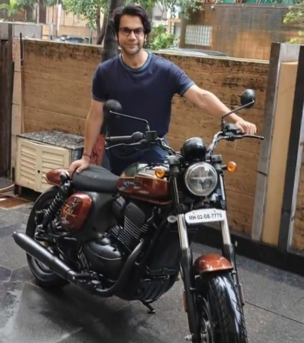 rajkummar rao customised yezdi roadster rajkummar rao customised yezdi roadster