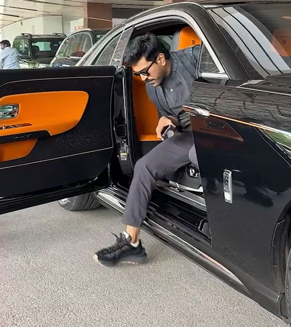 Tollywood Actor Ram Charan Buys Rolls Royce Spectre
