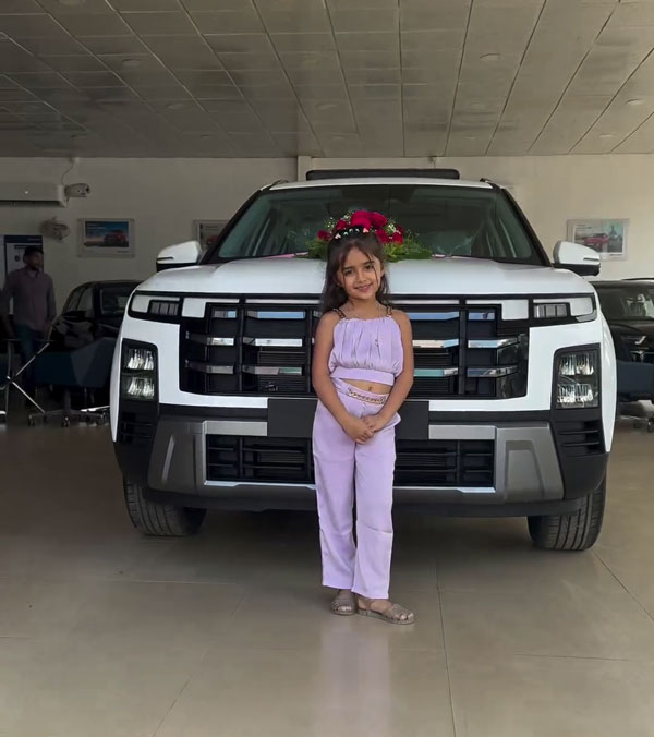 Serial Child Artist Nishita Brings New Hyundai Creta Serial Child Artist Nishita Brings New Hyundai Creta