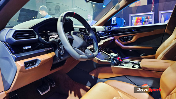 lamborghini urus se interior