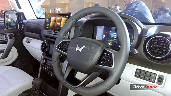 Mahindra Thar Roxx Variant Wise Features Mahindra Thar Roxx Variant Wise Features