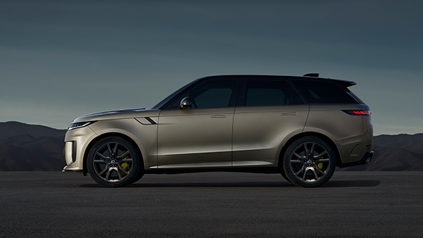 Salman Khan s Bodyguard Shera Buys New Range Rover Sport