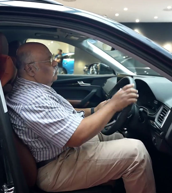 Bollywood Actor Saurabh Shukla Bought New Audi Q5 Bollywood Actor Saurabh Shukla Bought New Audi Q5