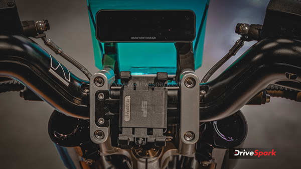 bmw ce 02 instrument cluster