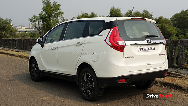 mahindra marazzo rear