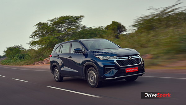 Maruti Invicto Vs Toyota Hycross