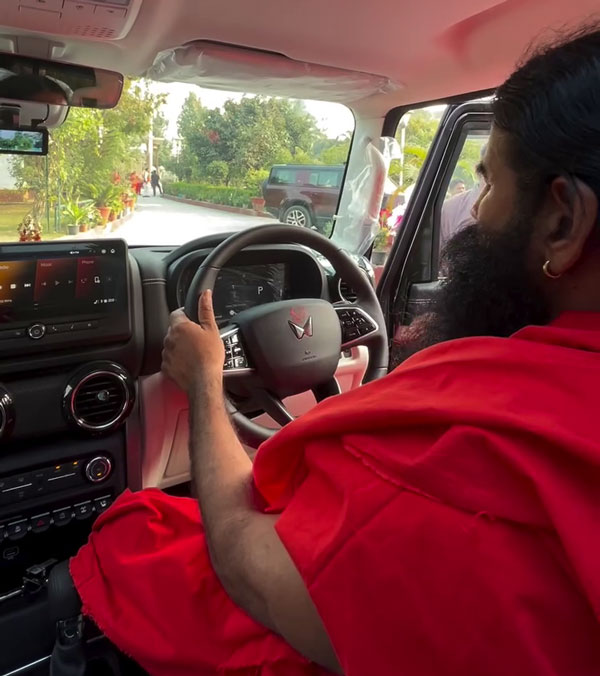 baba ramdev drives thar roxx