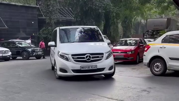 Mukesh Ambani Personal Convoy Cars Worth Rs 40 Crore Goes Viral Mukesh Ambani Personal Convoy Cars Worth Rs 40 Crore Goes Viral