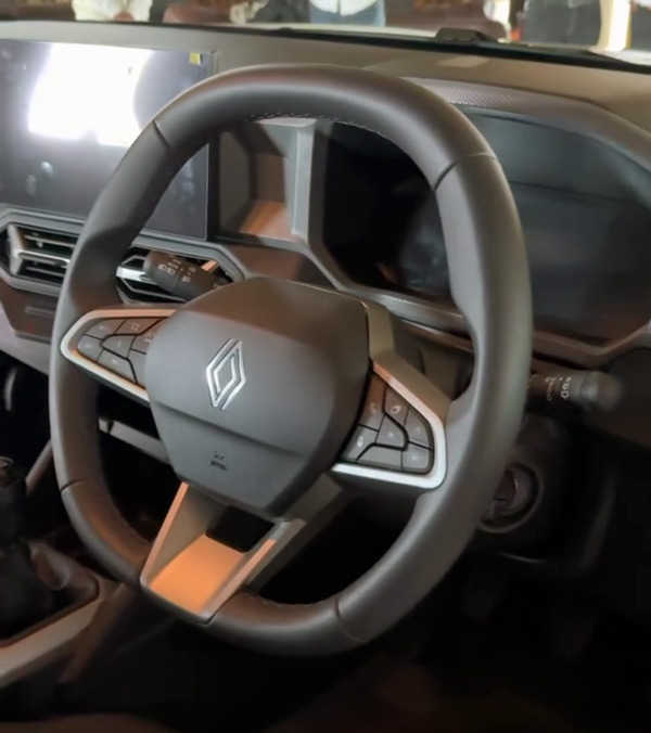 New Renault Duster Right Hand Drive Model Unveiled