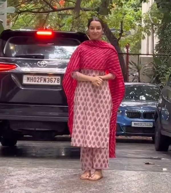 shraddha kapoor toyota fortuner