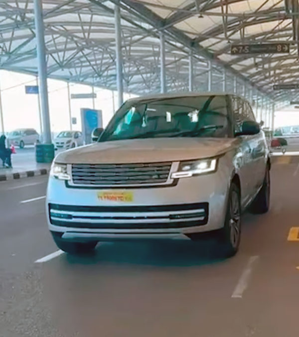 sreeleela range rover