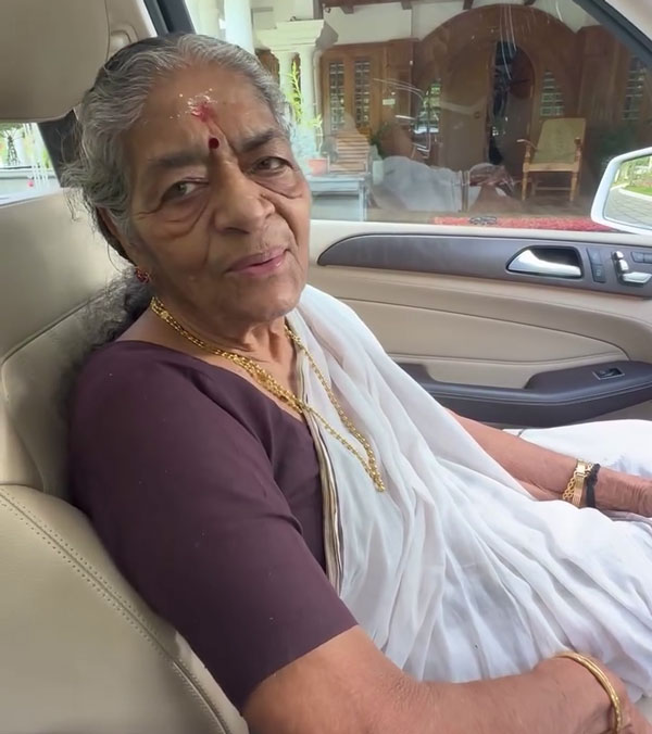 First Malayali To Buy Mclaren 675 LT Supercar Worth Rs 12 Crore First Malayali To Buy Mclaren 675 LT Supercar Worth Rs 12 Crore