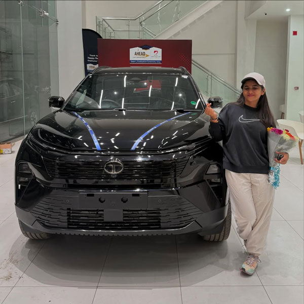divya uruduga tata harrier suv