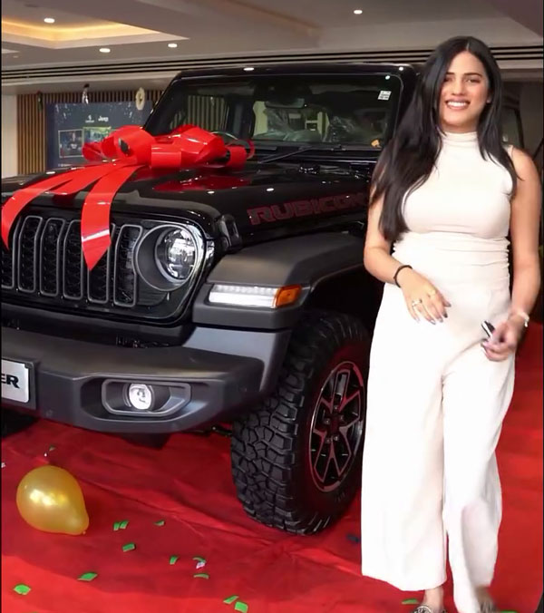 influencer takes delivery jeep wrangler rubicon influencer takes delivery jeep wrangler rubicon