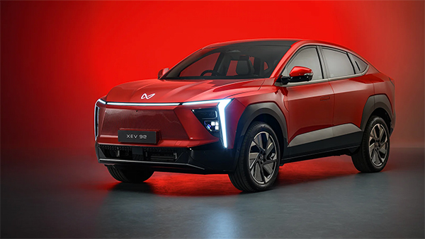 mahindra xev 9e vs byd emax mahindra xev 9e vs byd emax