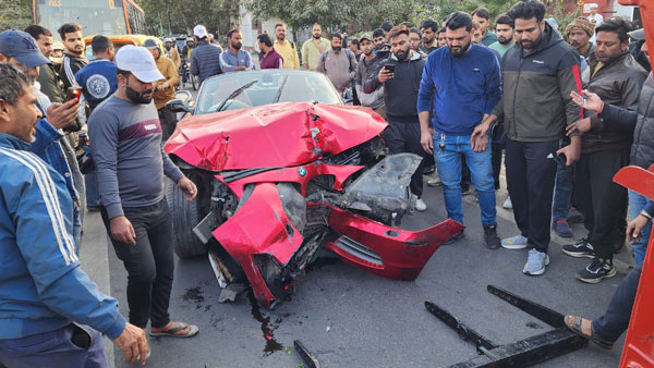 bmw collided with tata punch bmw collided with tata punch