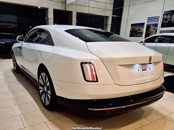 sunny diamonds rolls royce spectre