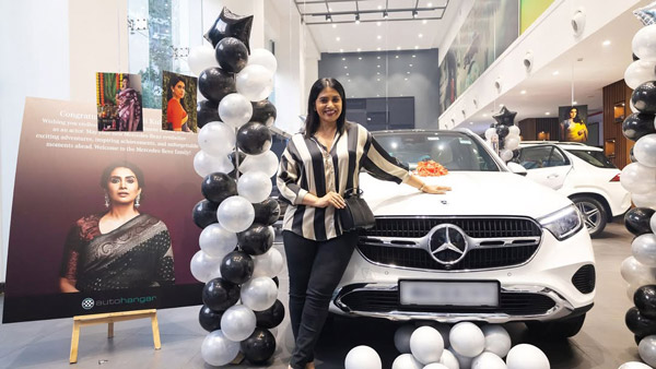 actress sonali kulkarni mercedes benz glc