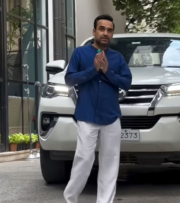 pankaj tripathi toyota fortuner