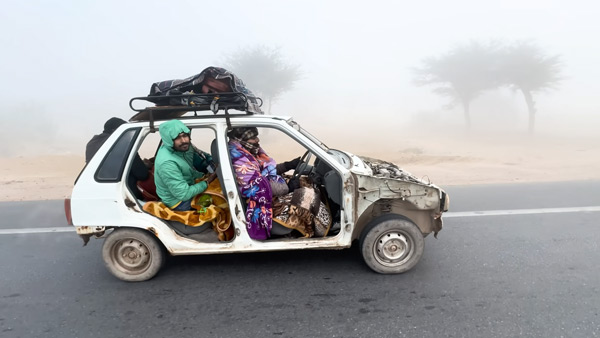 stripped maruti 800 road trip