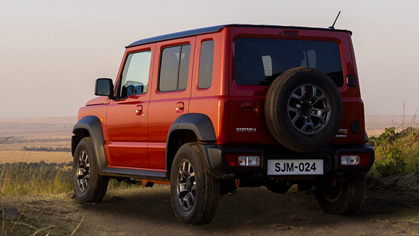suzuki jimny 5-door rear design