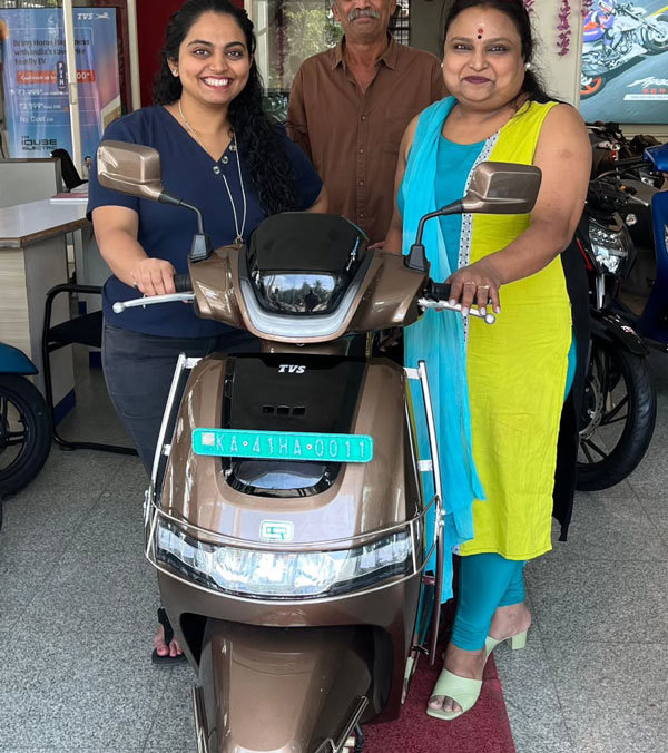 actress sunetra pandit tvs iqube