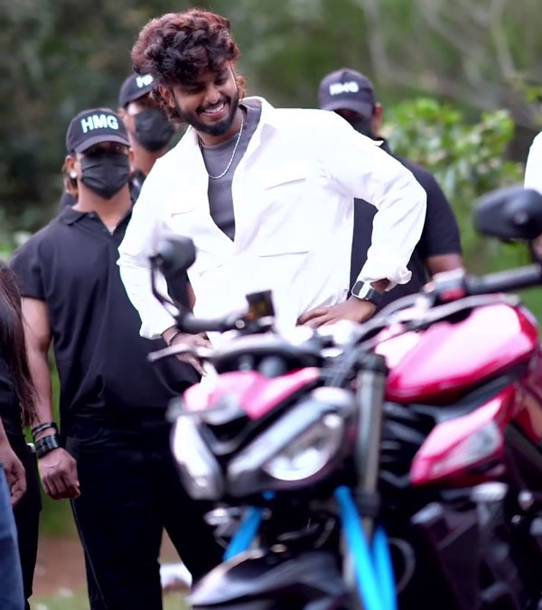 Influencer Harsha Sai Got Triumph Street Triple 765 Luxury Bike As Gift From Friend Influencer Harsha Sai Got Triumph Street Triple 765 Luxury Bike As Gift From Friend