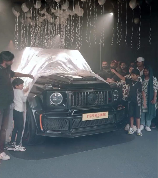 MMH Group Buys Mercedes-AMG G63 With Brabus 900 Rocket Kit