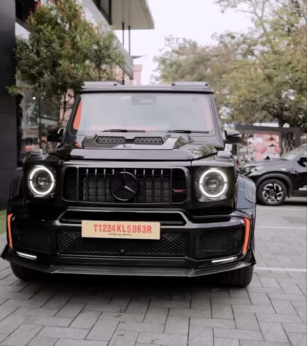 MMH Group Buys Mercedes-AMG G63 With Brabus 900 Rocket Kit