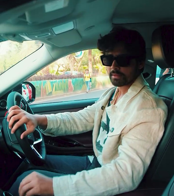 Actor Samarth Jurel Buys New Range Rover Evoque Luxury SUV