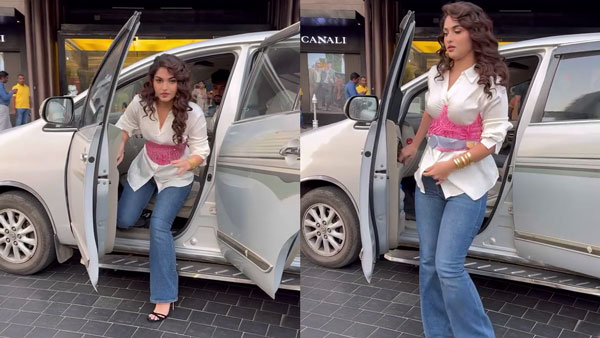 kayudu lohar spotted in toyota innova