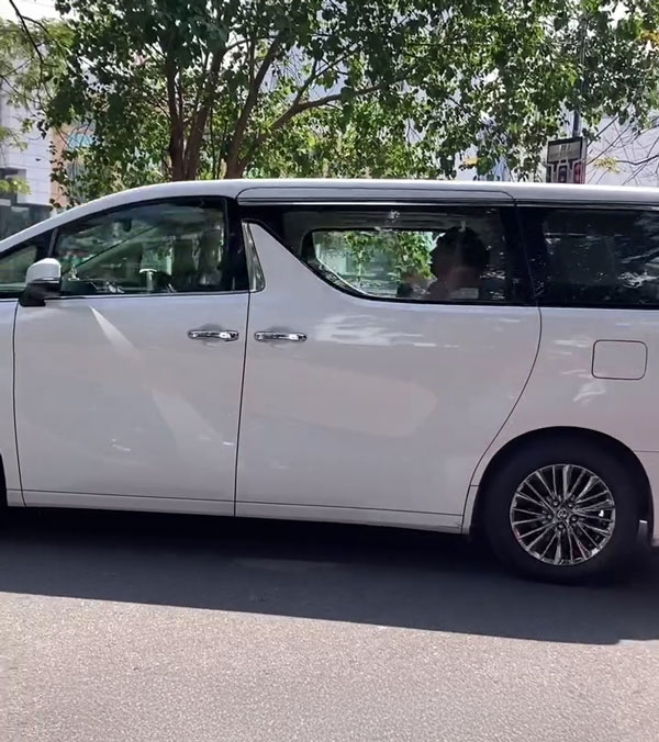 actor ramu toyota vellfire