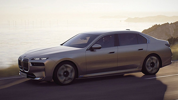 kavya marans car collection