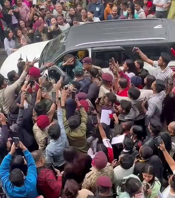 Bollywood Actor Karthik Aaryan Spotted In Toyota Fortuner SUV