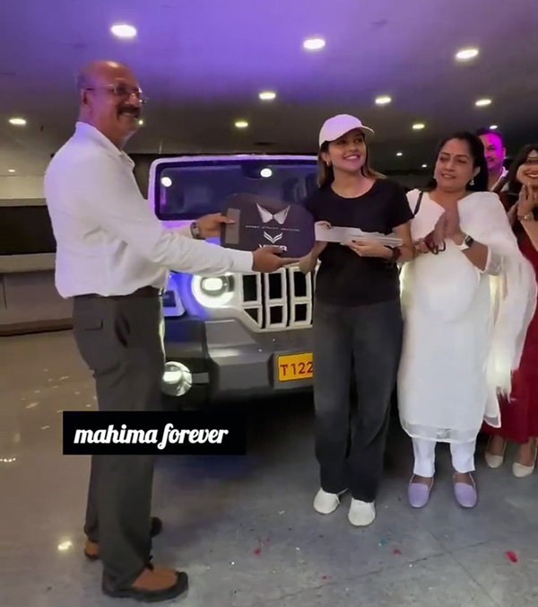 mahima nambiar buys mahindra thar roxx